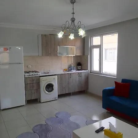 50 Meters To The Sea In Mahmutlar Apartament